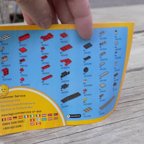 LEGO CREATOR BOOKLET - Picture 2 of 14